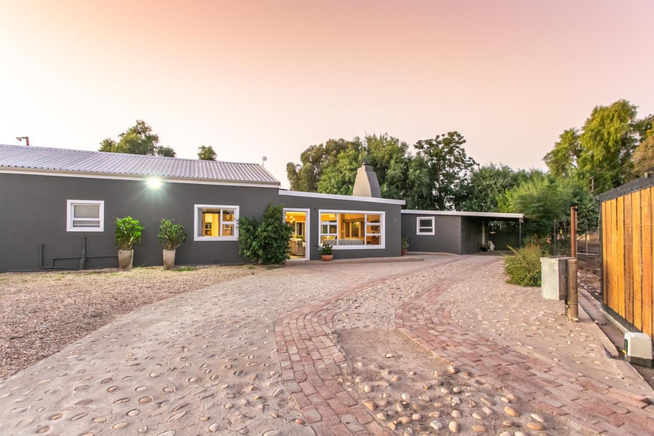 Welgeluk Cottage Oudtshoorn Buitenkant foto