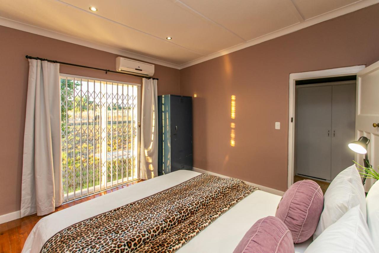 Welgeluk Cottage Oudtshoorn Buitenkant foto
